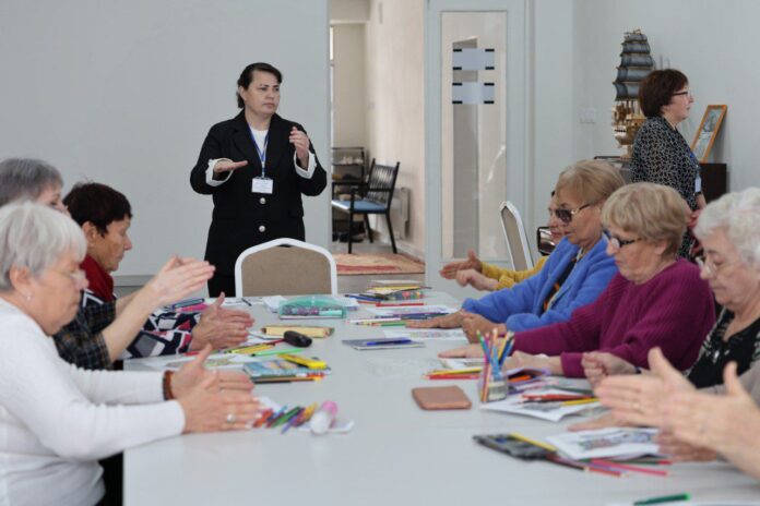 Пенсионеры